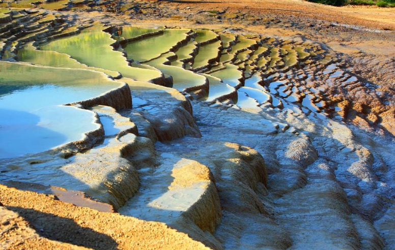 Top 10 Most Unusual Places In The World Badab-e Surt, Iran